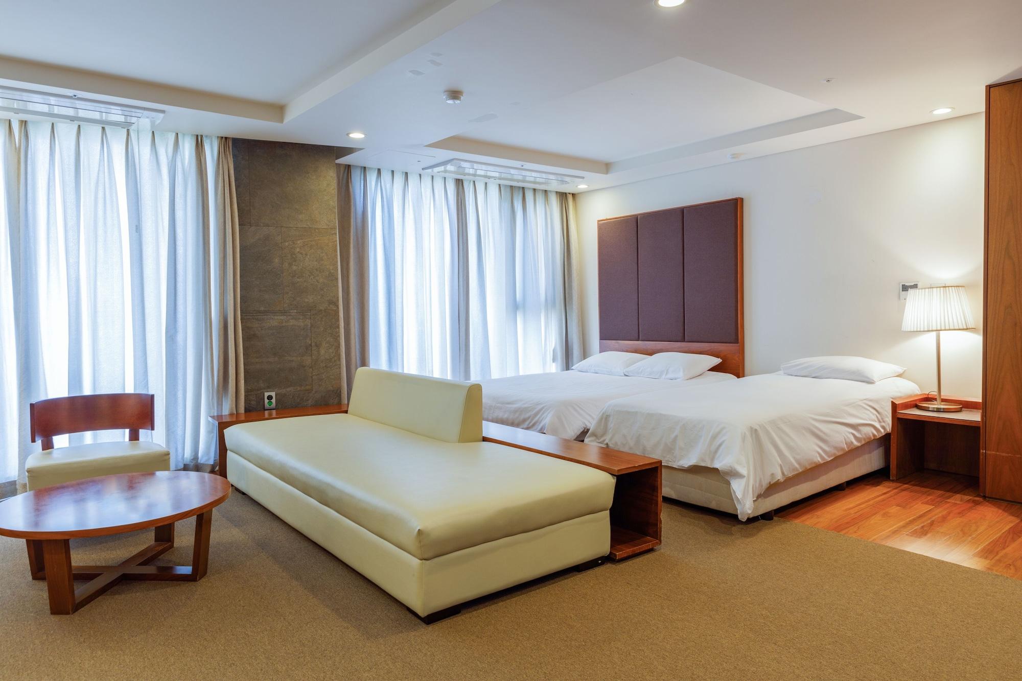 The Island Blue Hotel Согвіпо Екстер'єр фото